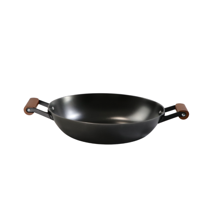 Classic nitriding cast iron shallow Casserole - Image 2