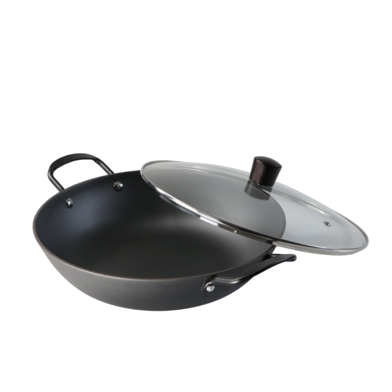 Vegetable Oil Seasoned Cast lron Shallow Casserole - Image 6