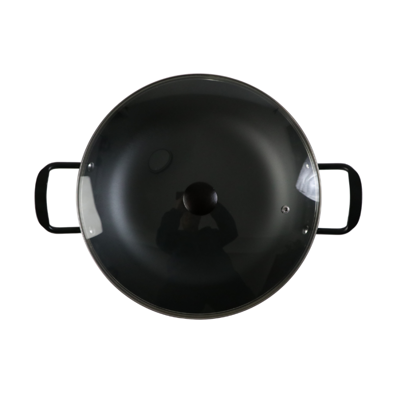 Vegetable Oil Seasoned Cast lron Shallow Casserole - Image 7