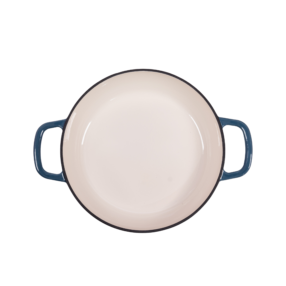 Traditional enameled cast iron shallow casserole - Image 7